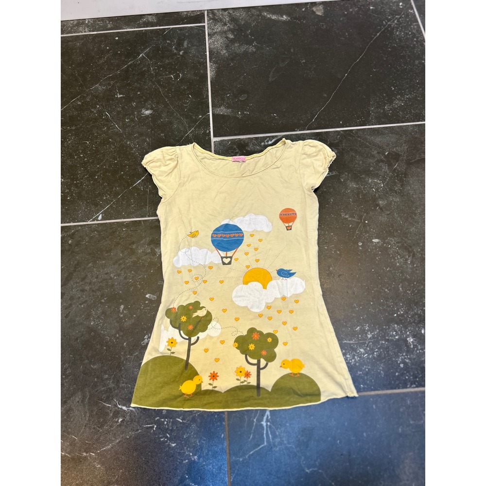 Fransoo Women Yellow Graphic Tee Hot Air Balloon Puff Sleeve Scoop Neck Medium